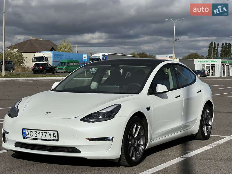 Седан Tesla Model 3 2022 в Луцке фото 8 Седан Tesla Model 3 2022 в Луцке