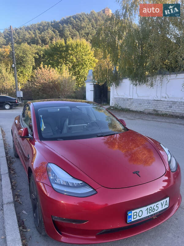 Седан Tesla Model 3 2018 в Тернополі