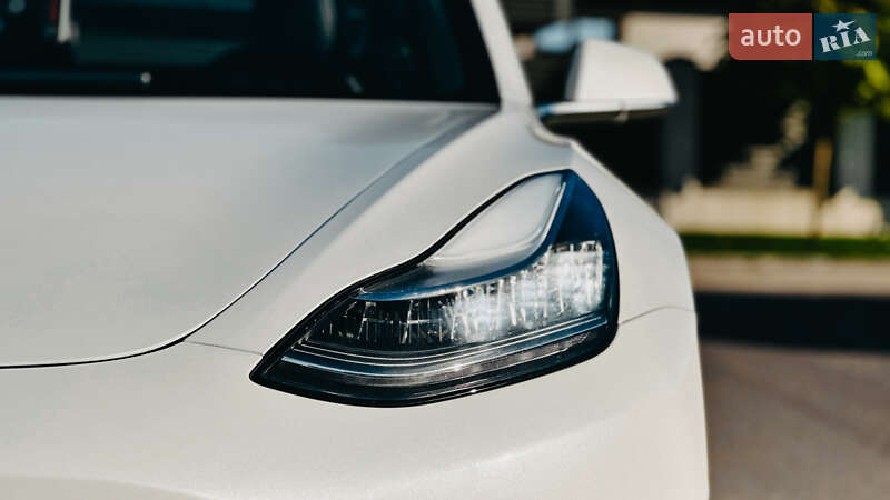 Седан Tesla Model 3 2020 в Рівному фото 10 Седан Tesla Model 3 2020 в Рівному