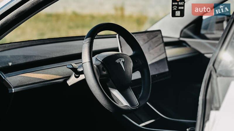 Седан Tesla Model 3 2020 в Рівному фото 17 Седан Tesla Model 3 2020 в Рівному