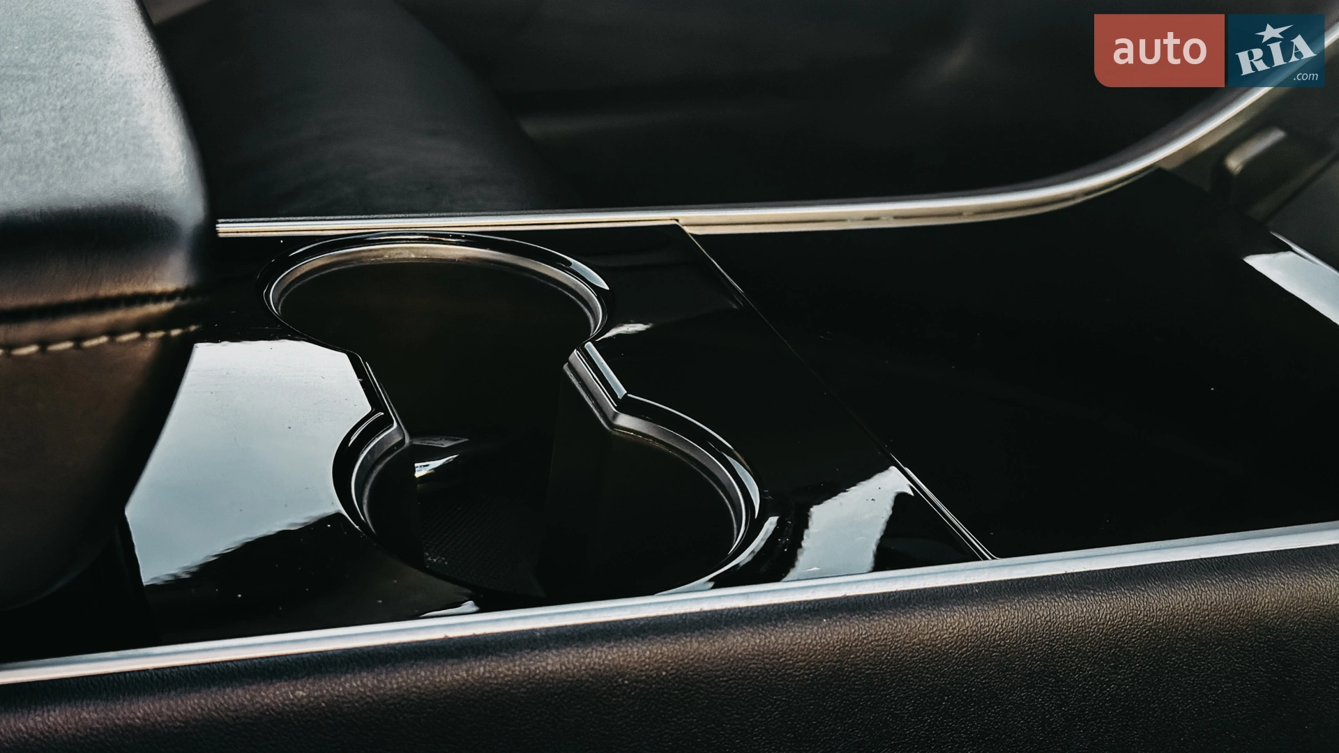 2020 Tesla Model 3 - мініатюра 23