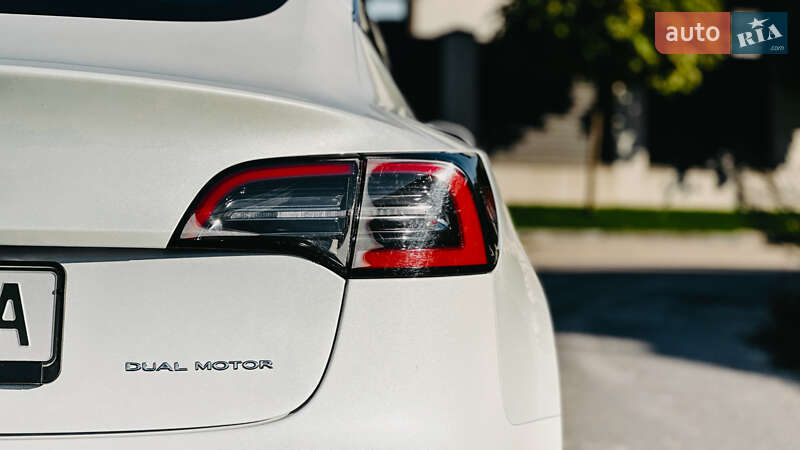 Седан Tesla Model 3 2020 в Рівному фото 14 Седан Tesla Model 3 2020 в Рівному