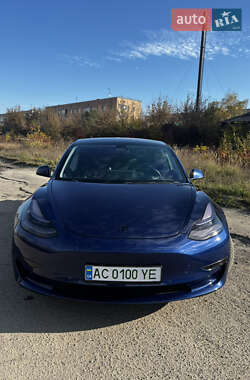 Седан Tesla Model 3 2019 в 
