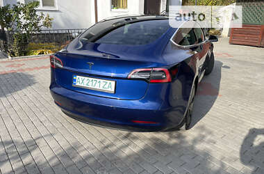 Седан Tesla Model 3 2019 в Мерефа