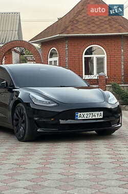 Седан Tesla Model 3 2020 в Харкові