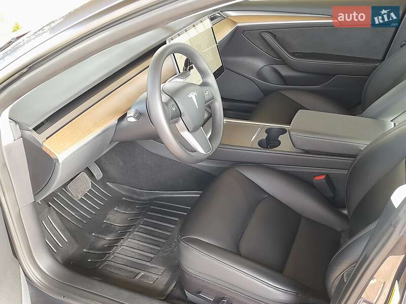 Седан Tesla Model 3 2022 в Києві фото 8 Седан Tesla Model 3 2022 в Києві