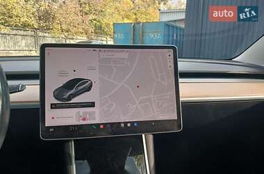 Седан Tesla Model 3 2018 в 