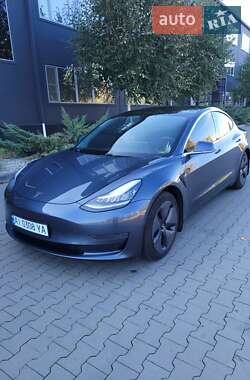 Седан Tesla Model 3 2020 в Білій Церкві