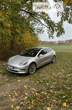 Седан Tesla Model 3 2018 в 