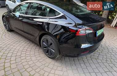 Седан Tesla Model 3 2019 в Одесі