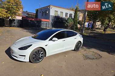 Седан Tesla Model 3 2020 в Кривому Розі