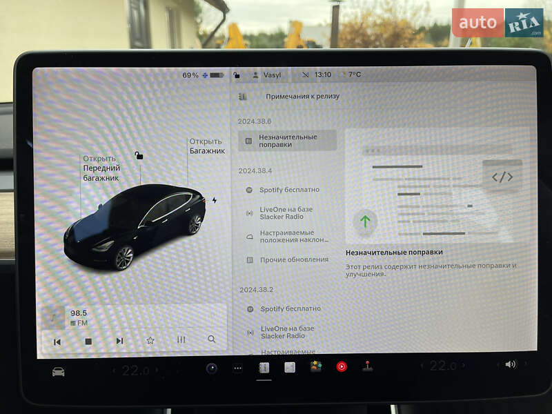 Седан Tesla Model 3 2020 в Києві