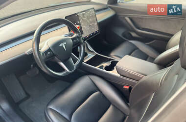 Седан Tesla Model 3 2018 в Бурштині фото 13 Седан Tesla Model 3 2018 в Бурштині