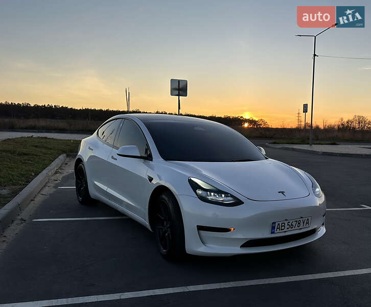 Седан Tesla Model 3 2022 в Виннице фото 3 Седан Tesla Model 3 2022 в Виннице