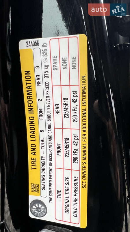 Седан Tesla Model 3 2022 в Чернівцях