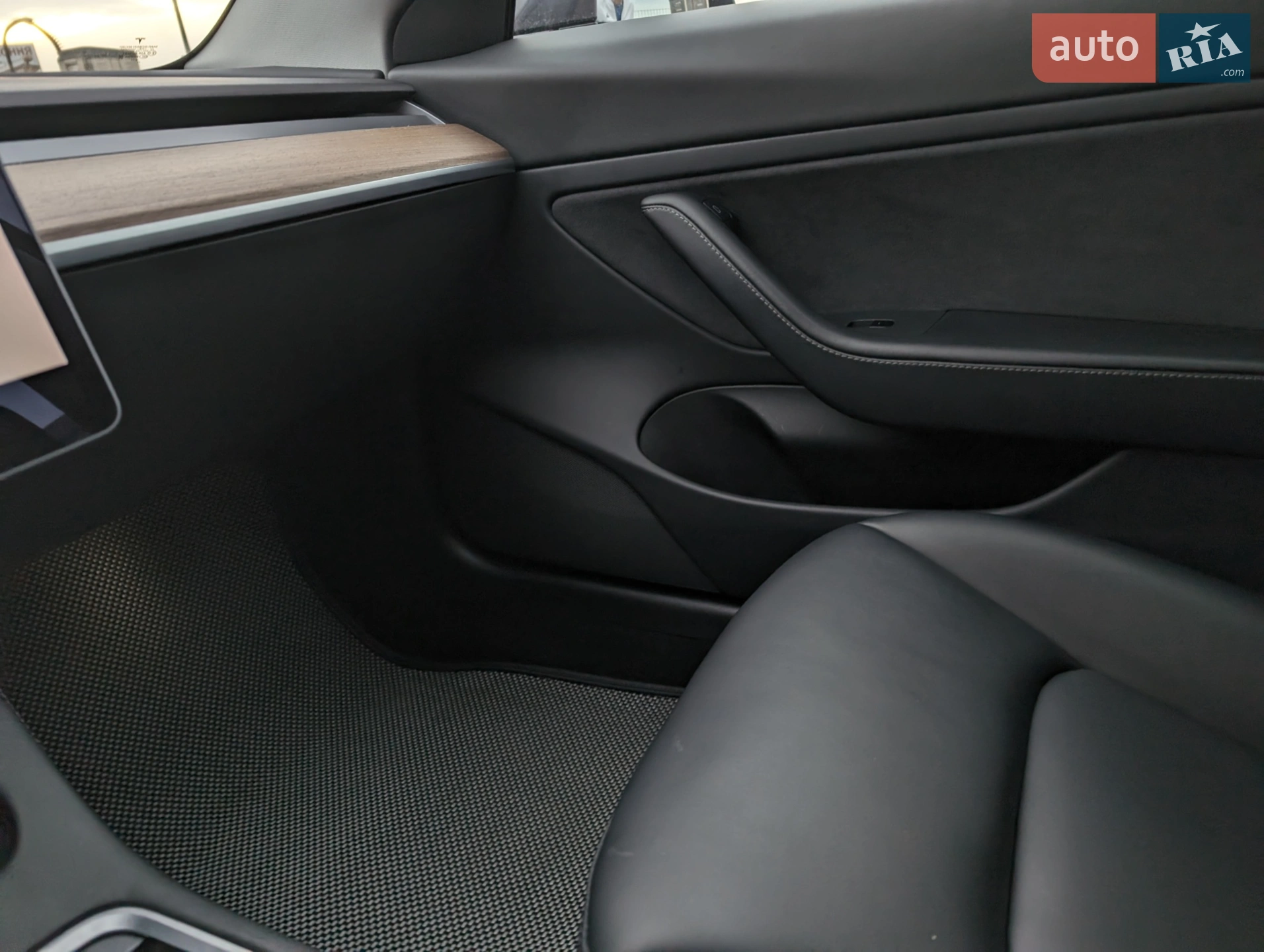 2020 Tesla Model 3 - мініатюра 49