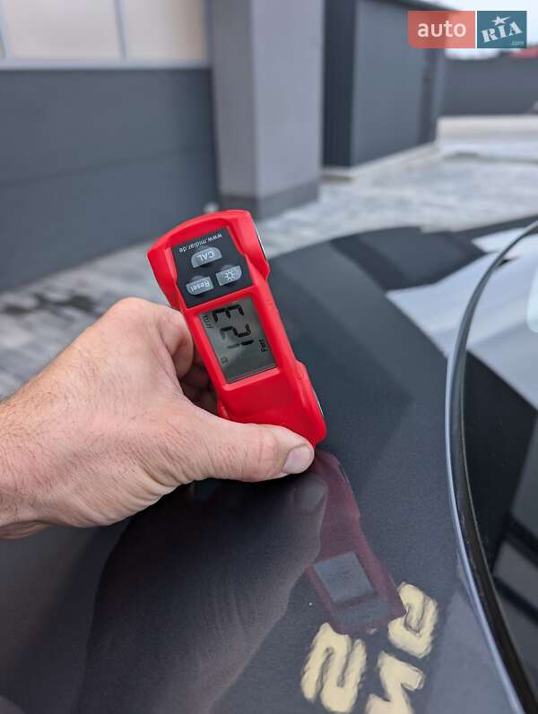 Седан Tesla Model 3 2020 в Луцьку