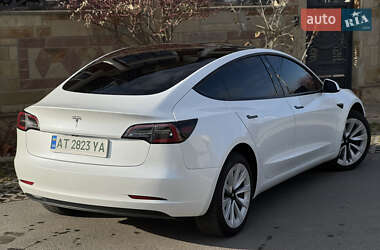 Седан Tesla Model 3 2023 в Ивано-Франковске