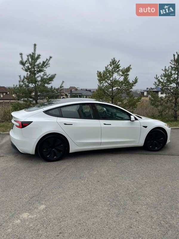Седан Tesla Model 3 2024 в Ровно фото 5 Седан Tesla Model 3 2024 в Ровно
