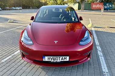 Седан Tesla Model 3 2022 в Одесі