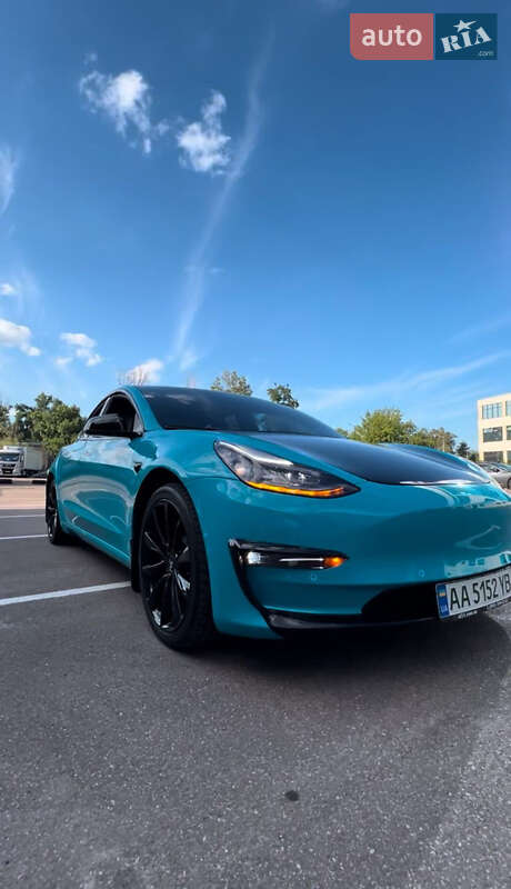 Tesla Model 3 2019