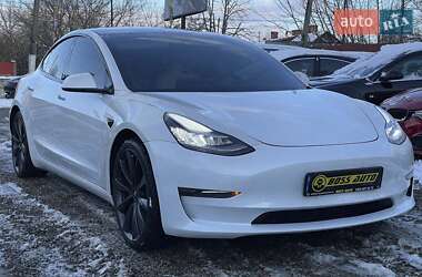 Седан Tesla Model 3 2020 в Коломые