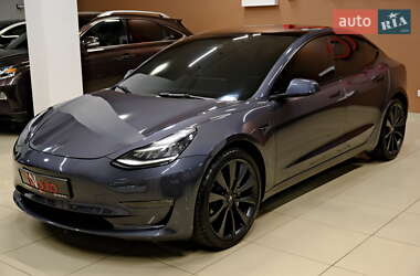 Седан Tesla Model 3 2023 в Одесі