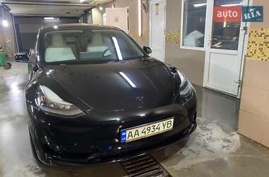 Седан Tesla Model 3 2018 в 