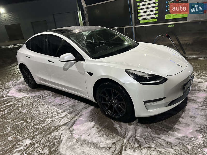 Седан Tesla Model 3 2021 в Виноградове фото 3 Седан Tesla Model 3 2021 в Виноградове