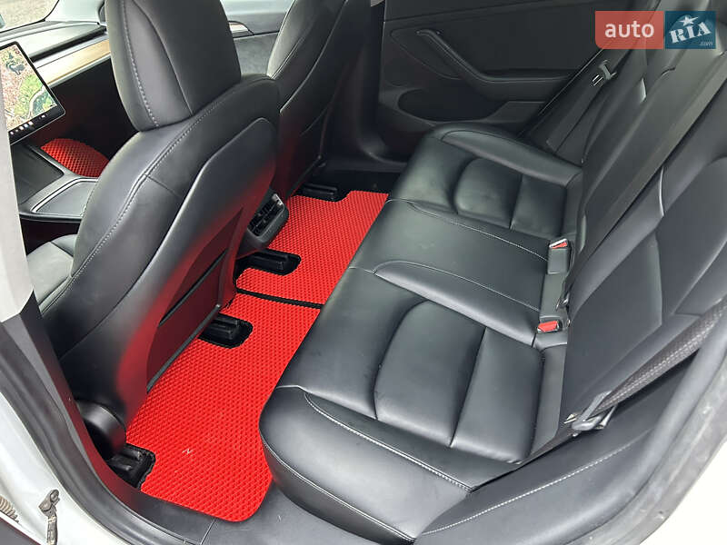 Седан Tesla Model 3 2021 в Виноградове фото 25 Седан Tesla Model 3 2021 в Виноградове