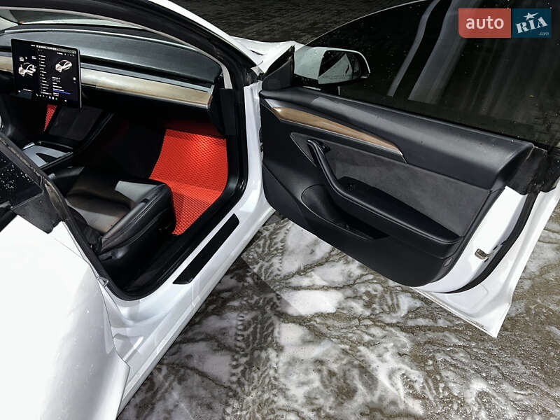 Седан Tesla Model 3 2021 в Виноградове фото 22 Седан Tesla Model 3 2021 в Виноградове
