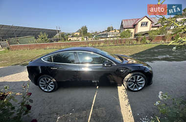 Седан Tesla Model 3 2019 в Виннице