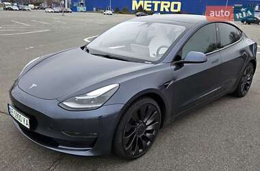 Седан Tesla Model 3 2021 в Днепре