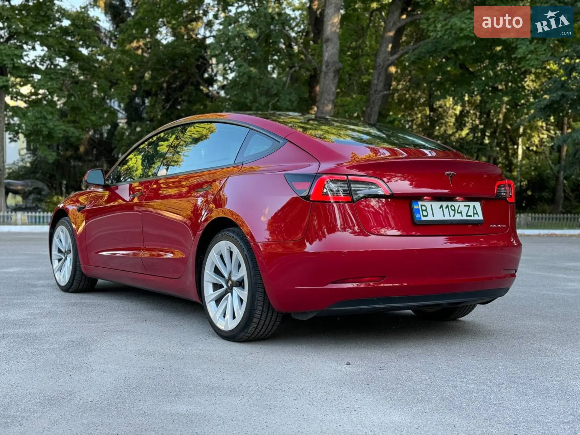 2022 Tesla Model 3 - мініатюра 8