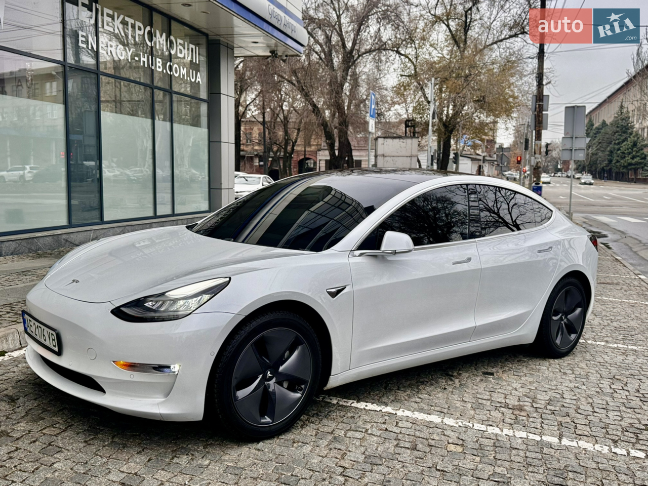 2018 Tesla Model 3 - мініатюра 16