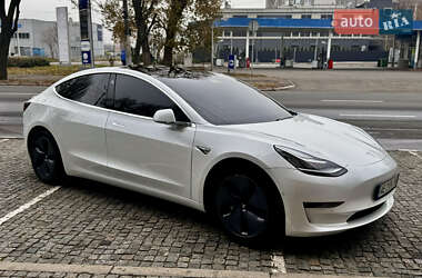 Седан Tesla Model 3 2019 в Днепре