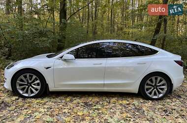 Седан Tesla Model 3 2018 в Вінниці