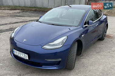 Седан Tesla Model 3 2019 в Мерефа