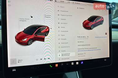 Седан Tesla Model 3 2018 в 