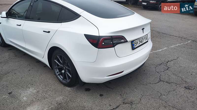 Седан Tesla Model 3 2020 в Одессе