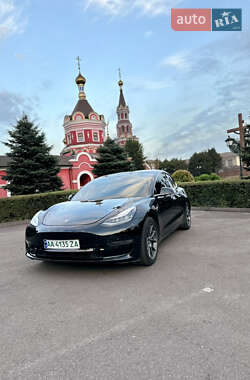 Седан Tesla Model 3 2018 в 