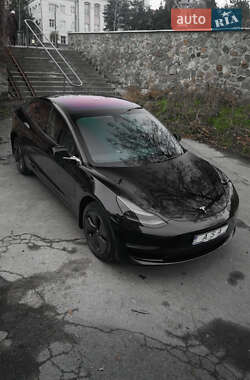 Седан Tesla Model 3 2019 в 