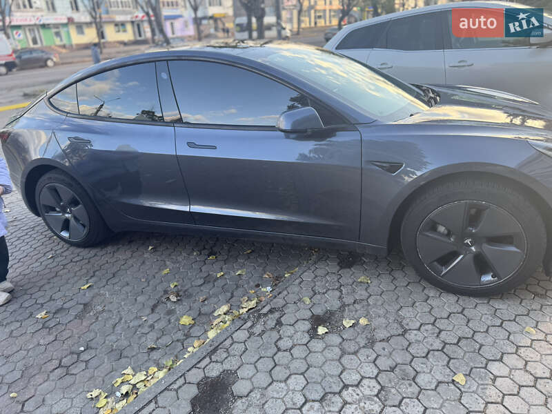 Седан Tesla Model 3 2023 в Кривом Роге фото 3 Седан Tesla Model 3 2023 в Кривом Роге