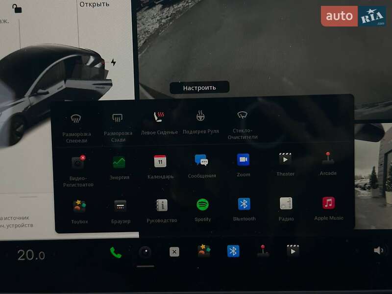 Седан Tesla Model 3 2023 в Рівному