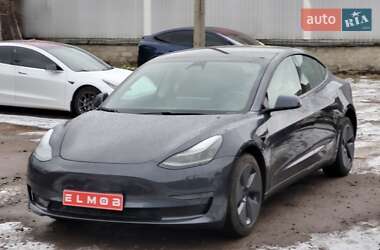 Седан Tesla Model 3 2023 в Киеве