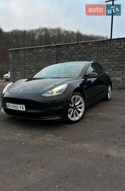 Седан Tesla Model 3 2022 в Виноградові