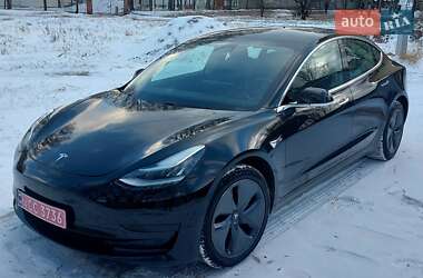 Седан Tesla Model 3 2019 в Дніпрі