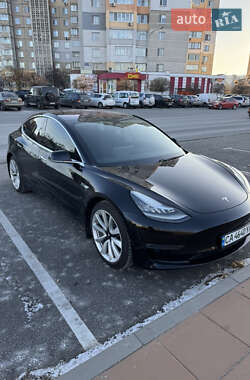 Седан Tesla Model 3 2018 в Києві