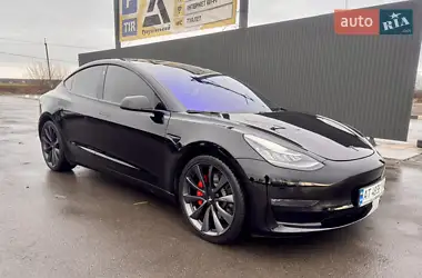 Tesla Model 3 2019