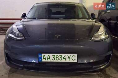 Седан Tesla Model 3 2019 в Києві